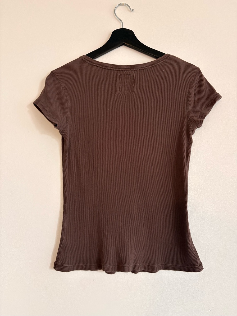 Vintage Roots - Ribbed Short-Sleeve Henley - Picture 2 of 4